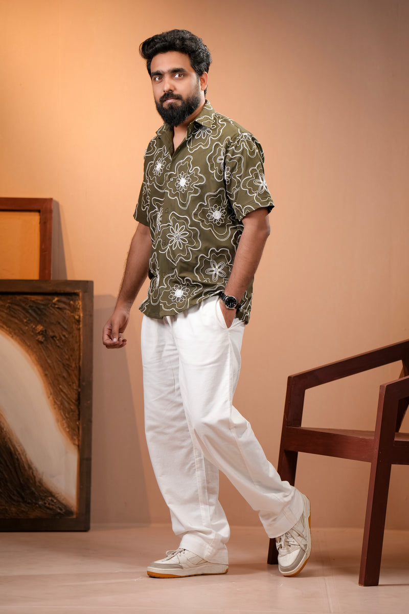 Embroidered Men's Cuban Shirt-zoom-